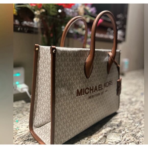 Michael Kors Tote - Picture 10 of 12